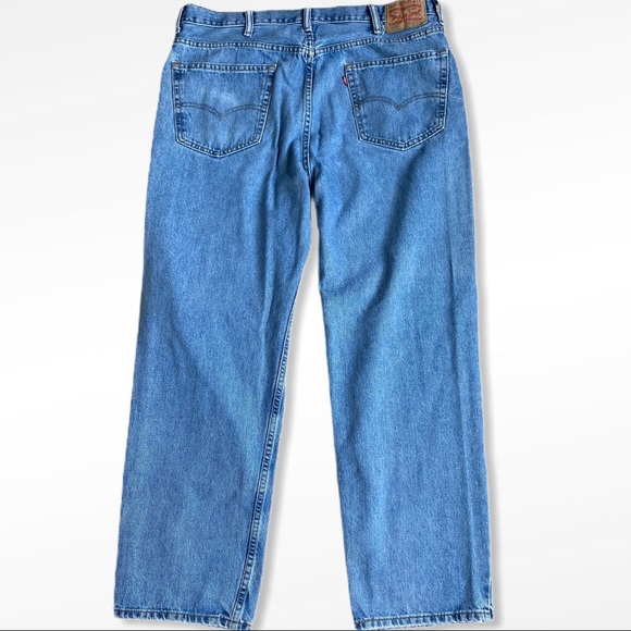 Vintage Levi’s 550 relaxed fit light wash 80s VTG - Picture 7 of 12